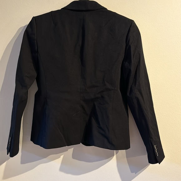 Banana Republic black classic blazer, size 4 petite - Picture 3 of 3